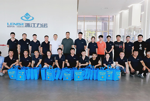 工会福利 | 工会送清凉，防暑保安康